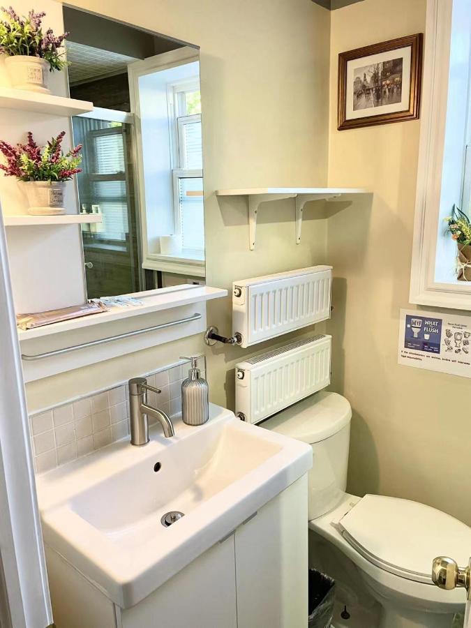 Perfect Home-Private Washrooms,Free Parking,High Speed Net Toronto Luaran gambar