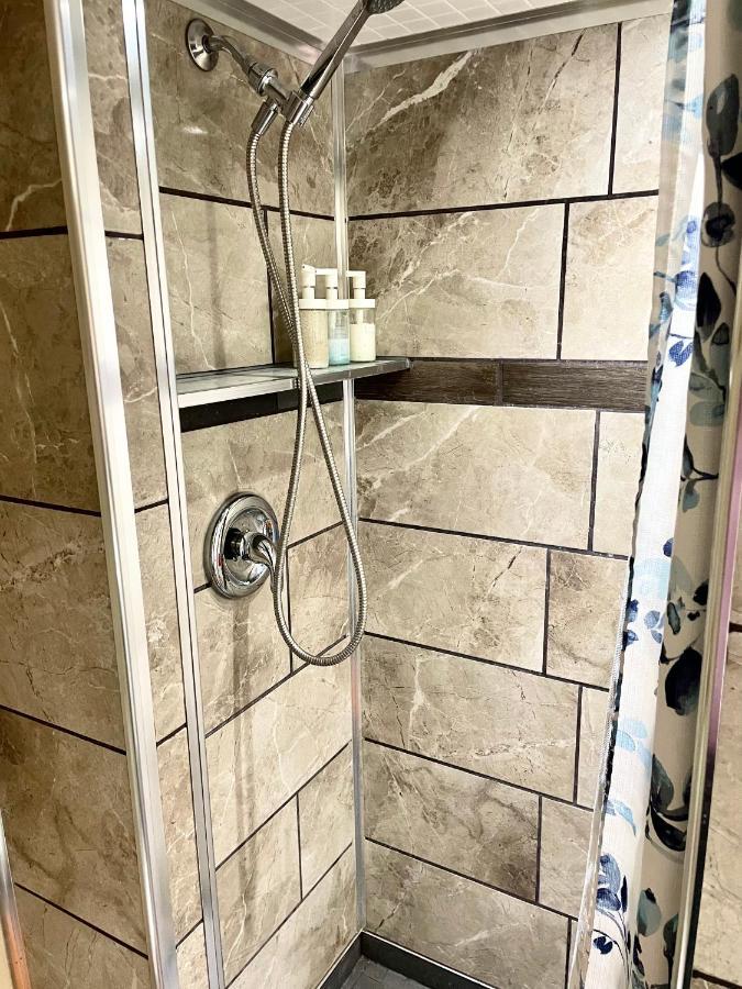 Perfect Home-Private Washrooms,Free Parking,High Speed Net Toronto Luaran gambar