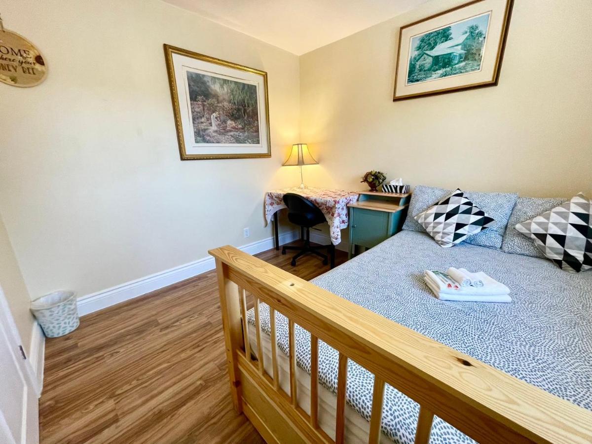 Perfect Home-Private Washrooms,Free Parking,High Speed Net Toronto Luaran gambar